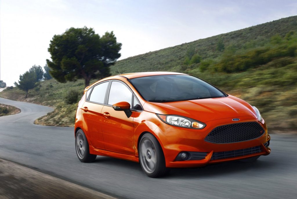 Hatchback Cars Pros and Cons Mixarena